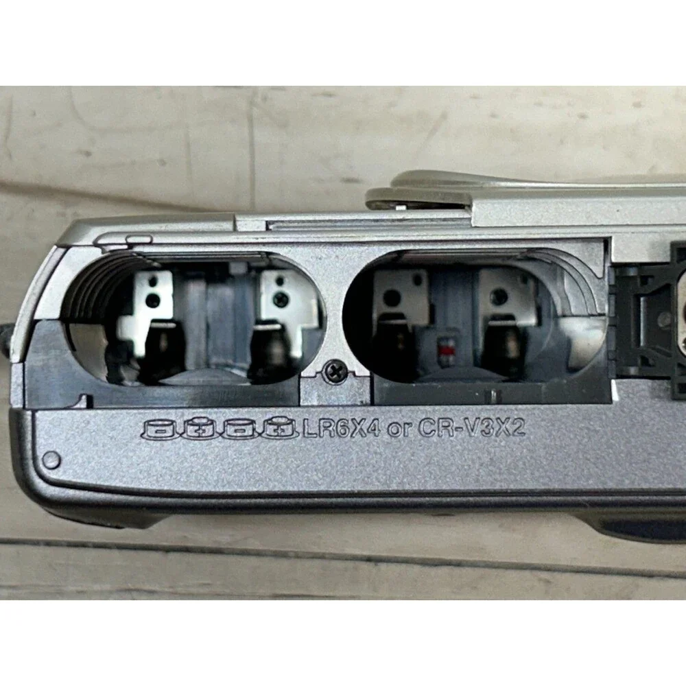 Olympus D-380 2002 Camedia Digital Camera 2.0 Megapixel